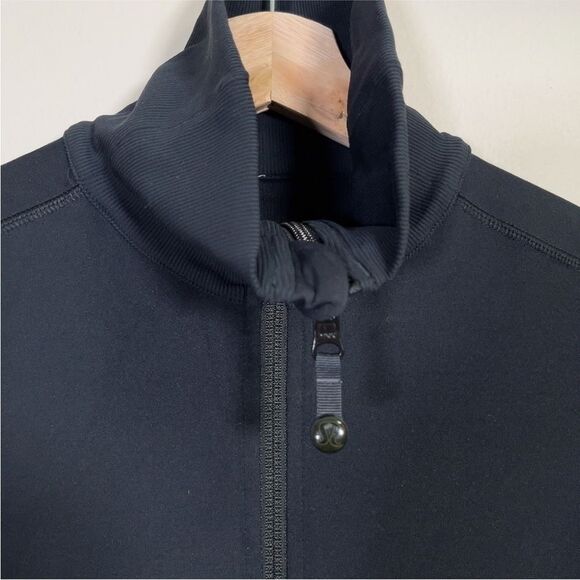 Lululemon Size 6 Reversible Raja Black RARE Jacket - Picture 5 of 10